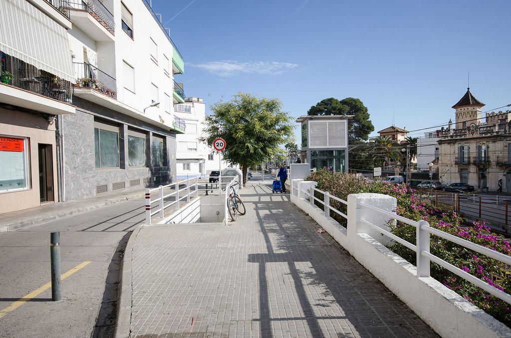 Oscar Apartments Estacion Sitges Exterior photo